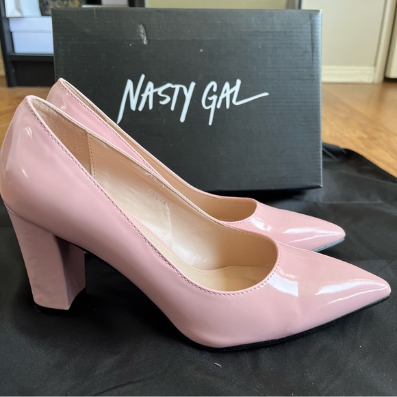 Nasty Gal Anaiya Baby Pink Pointed Toe Heels. Faux Patent - Picture 6 of 10
